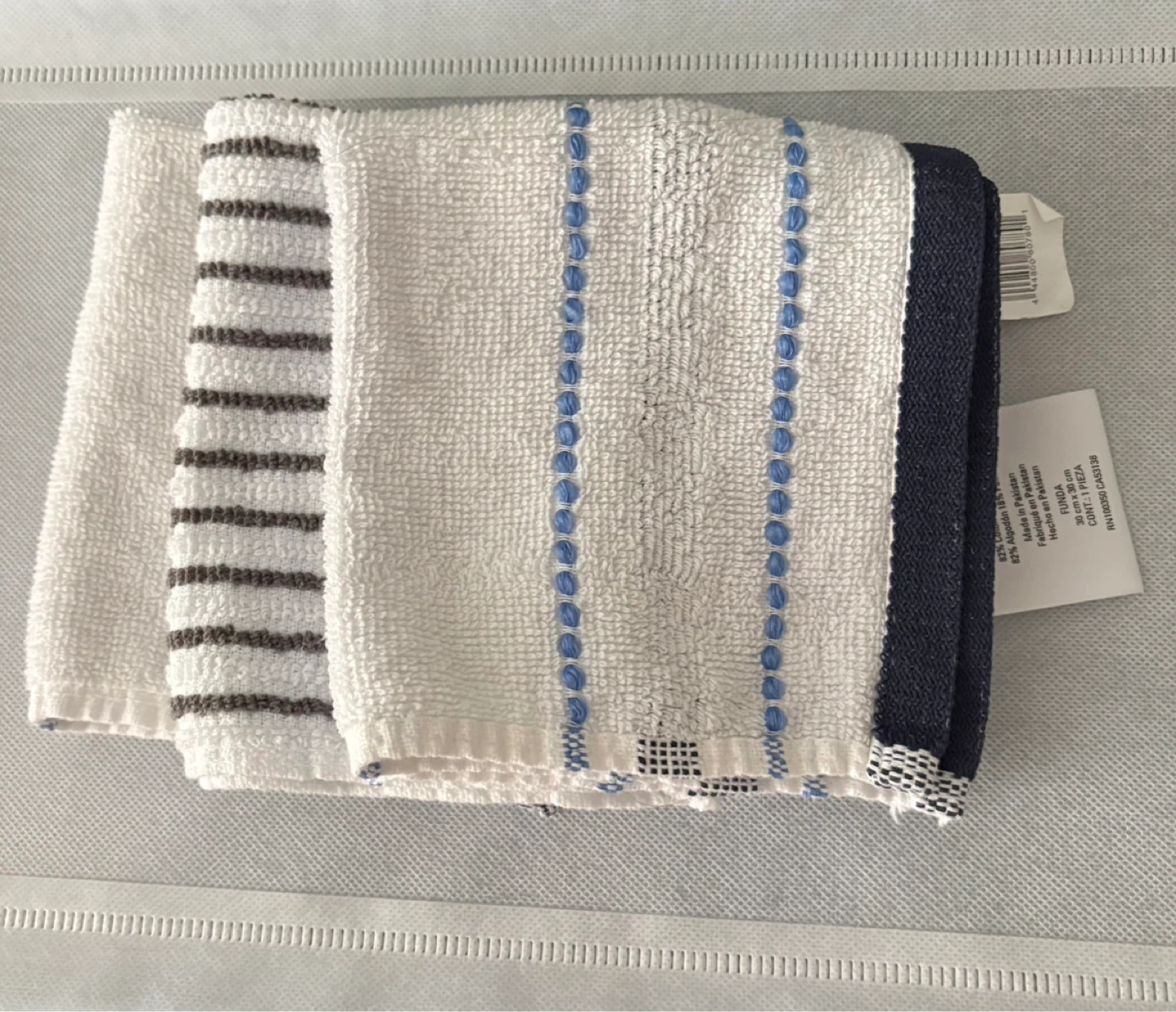 Set of 3 face cloths - Blue, Grey Striped