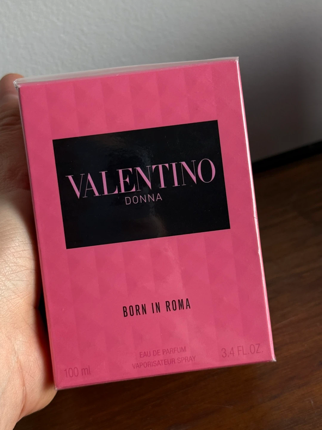 Valentino Donna Perfume 100ml & Versace Bright Crystal 90ml - photo 3