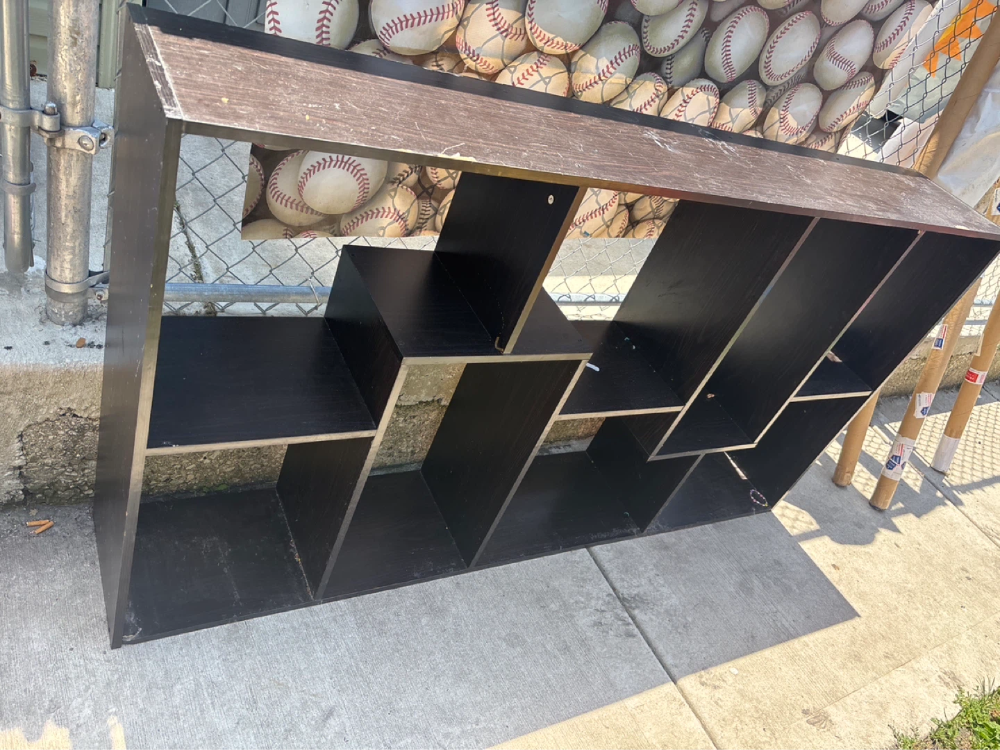 Shelf $5 come get it . Outside for easy pick up