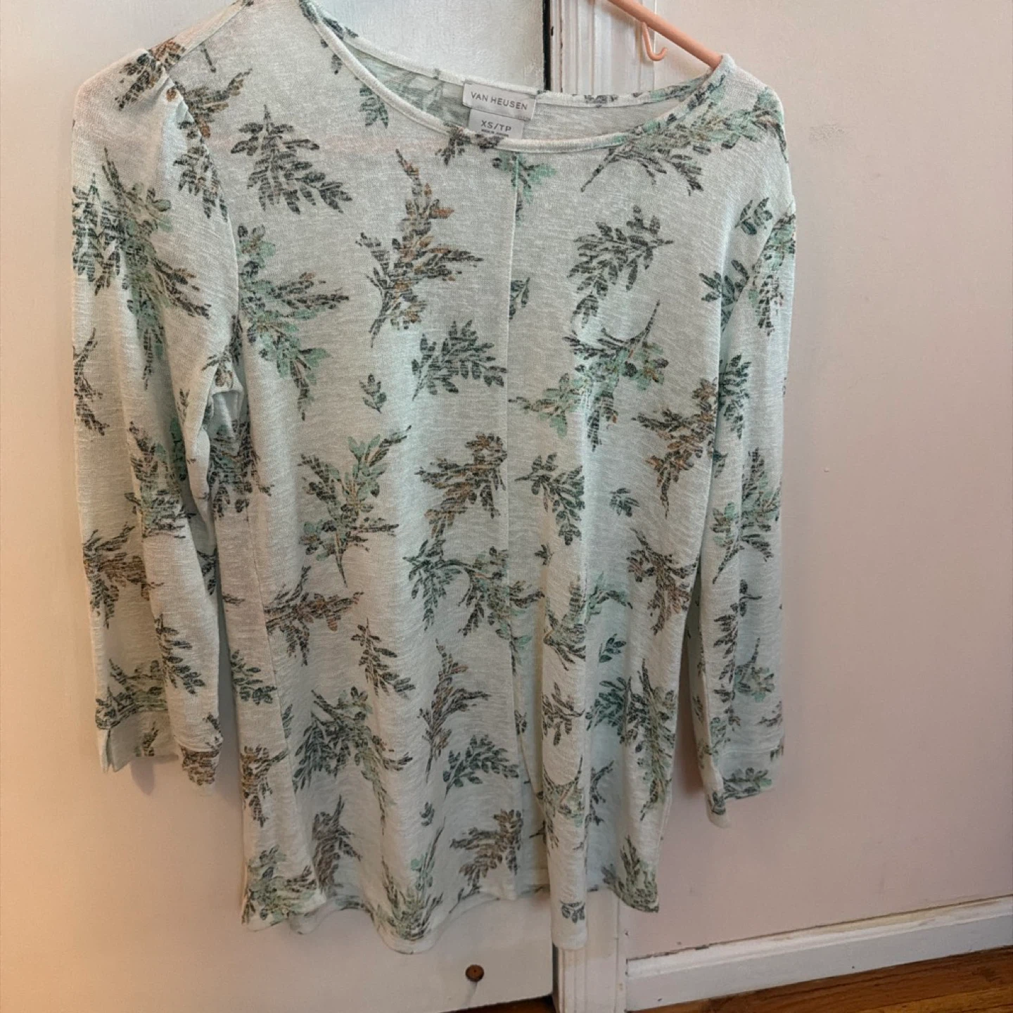 Van Heusen Women's Long Sleeve Top XS/TP