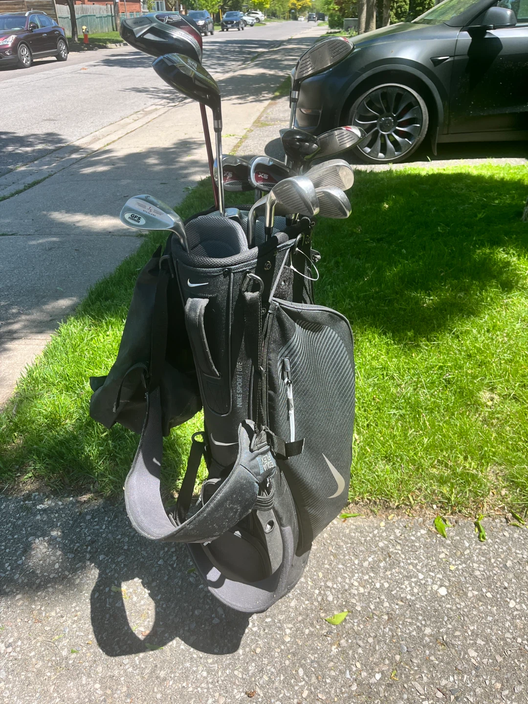 Nike Golf Bag with Edison Clubs - photo 3