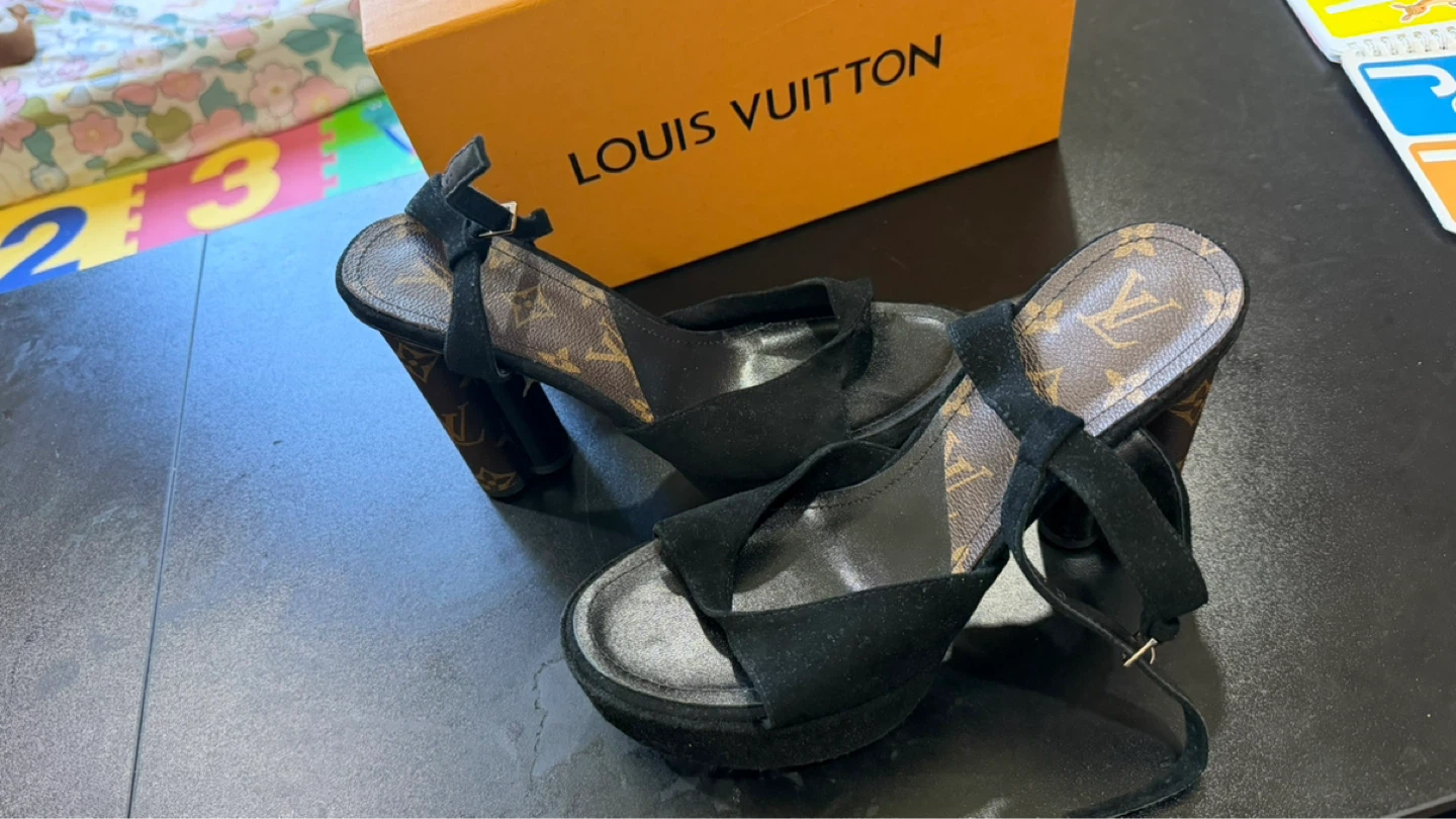 Louis Vuitton Platform Heels - photo 2