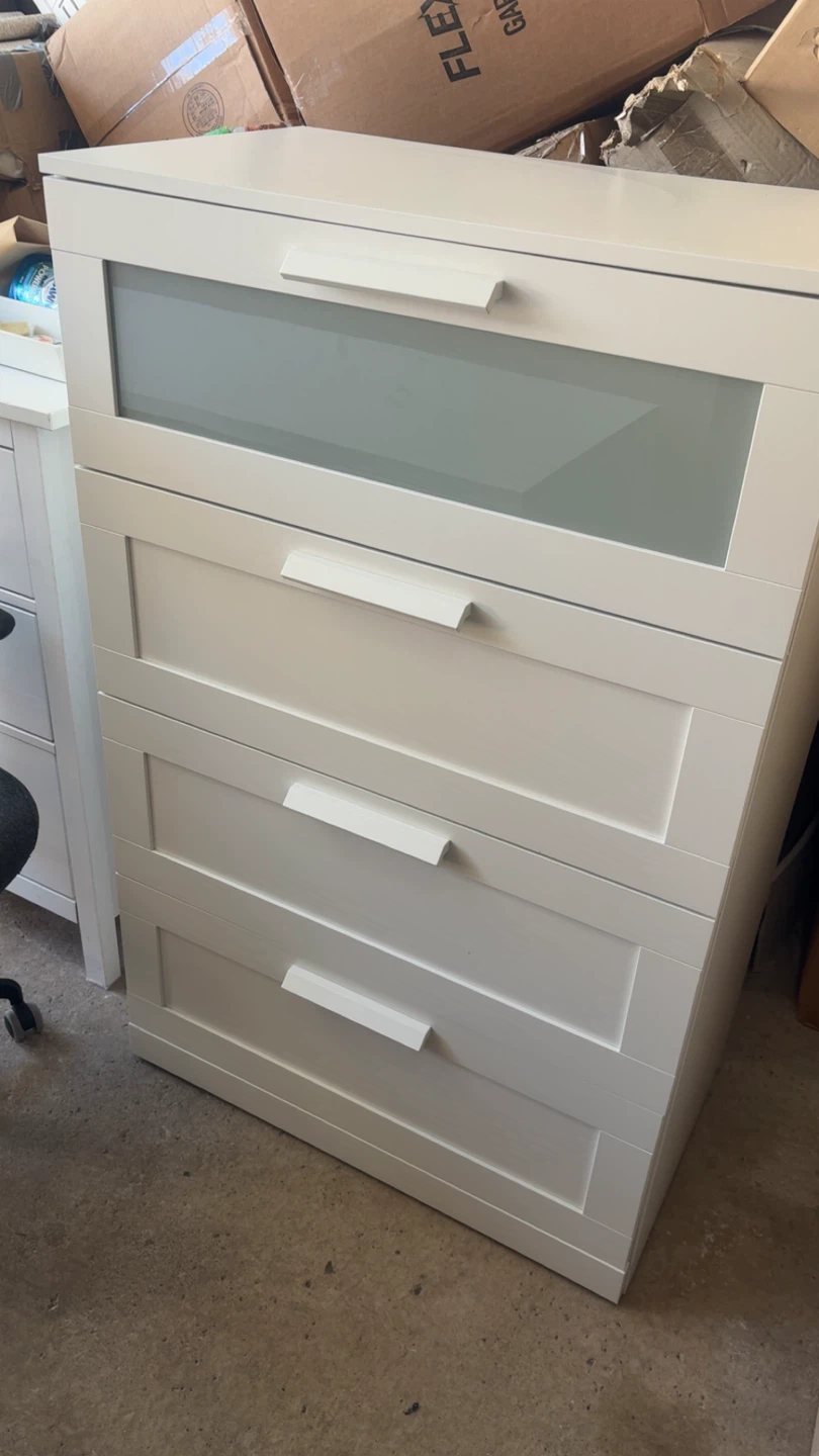 White ikea  5-Drawer  Dresser with Frosted Glass Top Panel