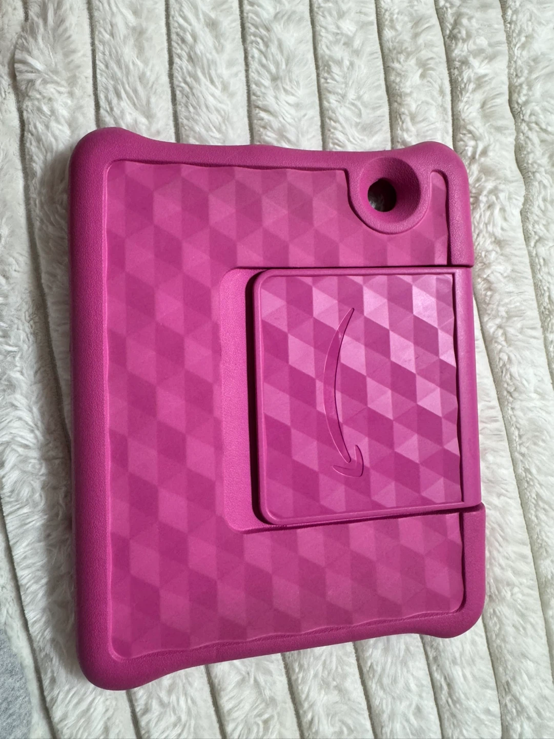 Amazon Fire HD 10 Kids Tablet with Pink Case - photo 3