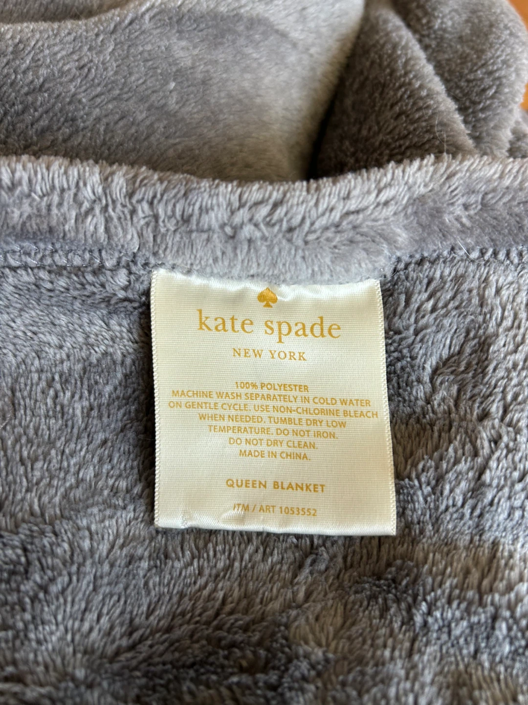 Kate Spade Queen Size Throw Blanket - photo 3