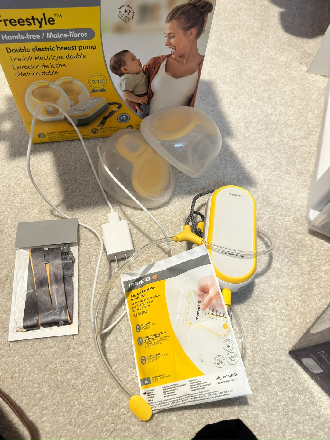 Medela Freestyle Double Electric Breast Pump - photo 2