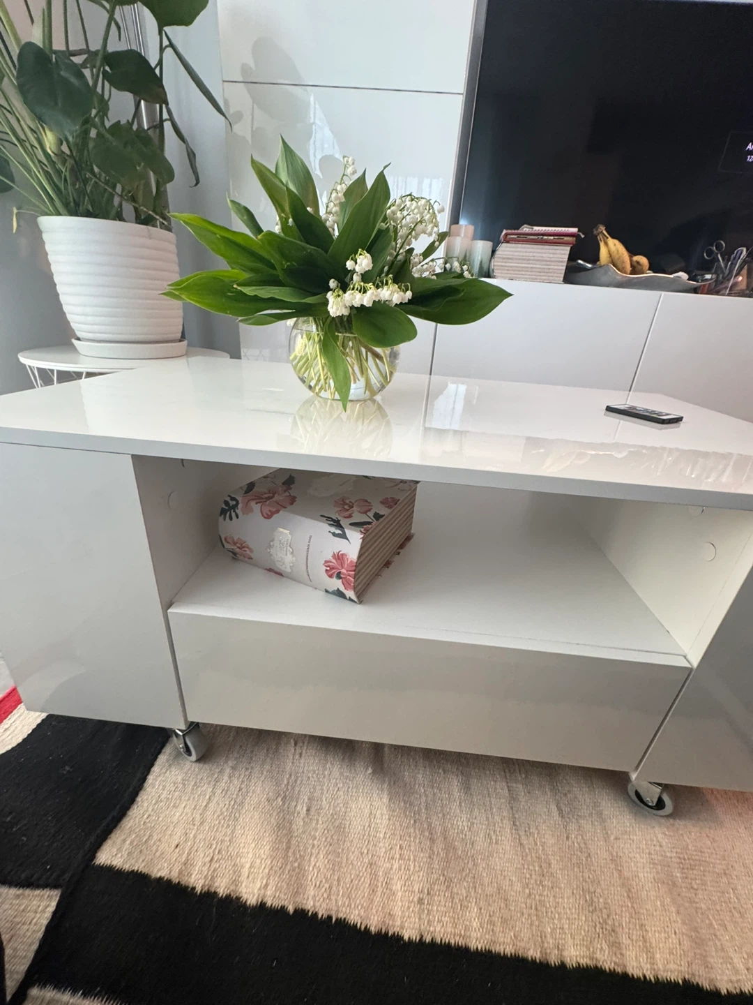 White Coffee Table with Storage Shelves