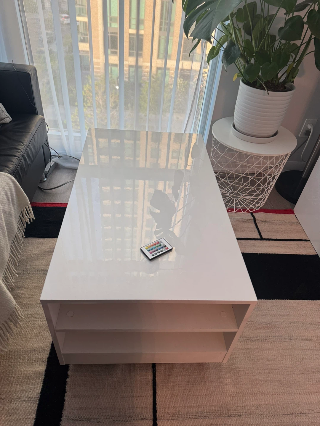 White Coffee Table with Storage Shelves - photo 2