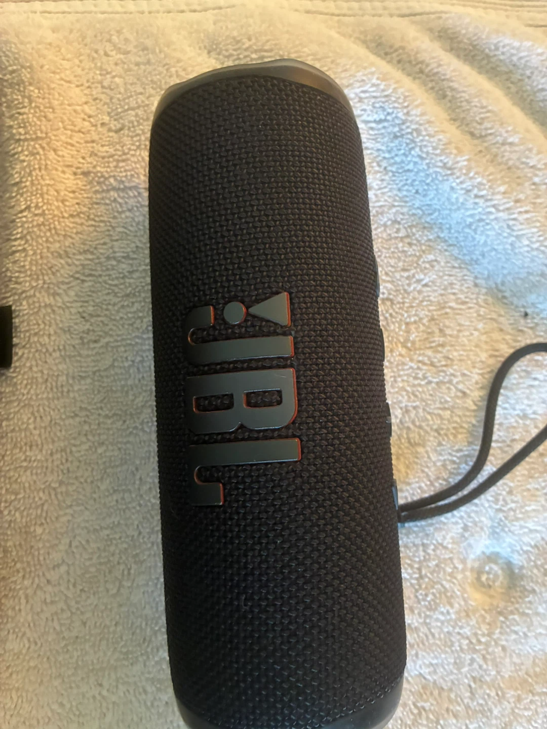 JBL Flip 6 Portable Waterproof Bluetooth Speaker - photo 2