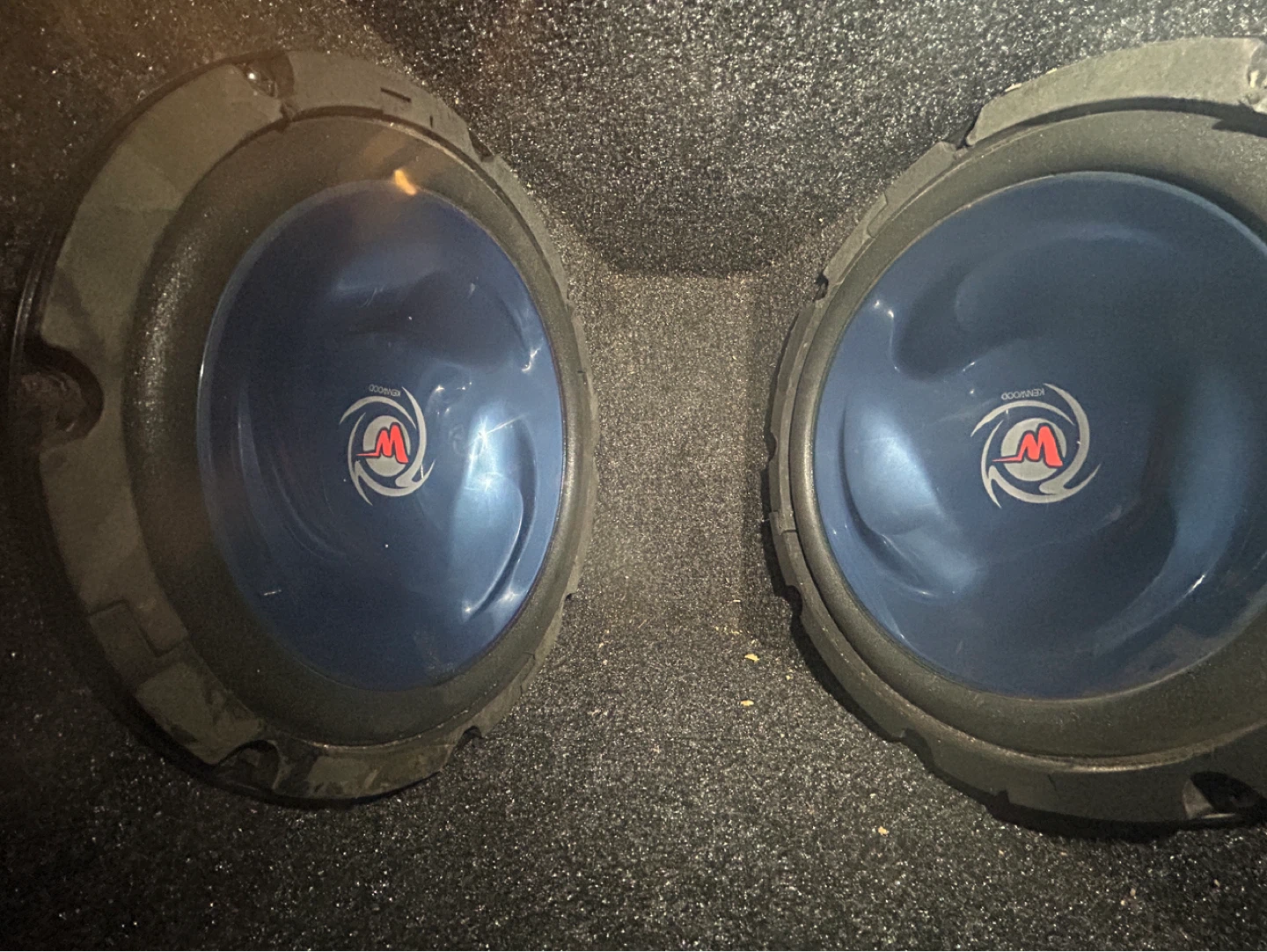 Infinity & Kenwood Car Audio Amplifiers with Dual Subwoofer Box - photo 3