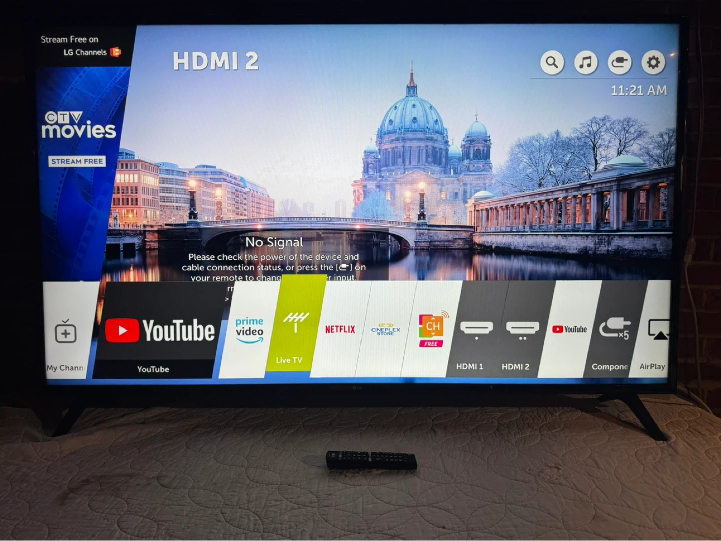 65” LG 4K Smart TV READ DESCRIPTION
