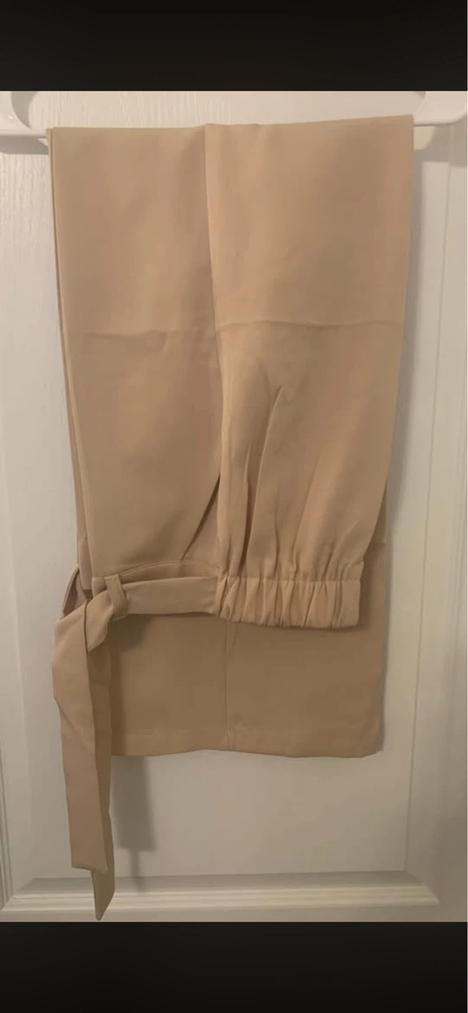 Navy and cream pleated midi dress with pants - photo 3