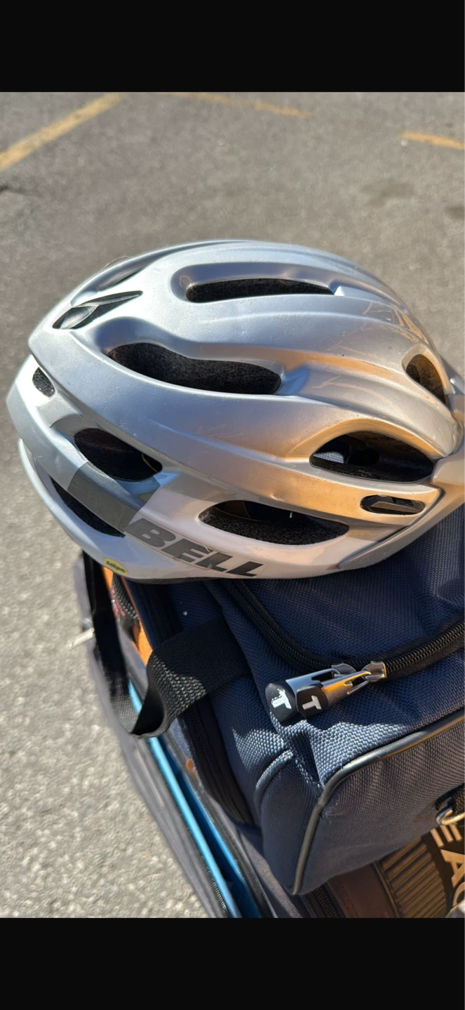 Bell Bicycle Helmet $10