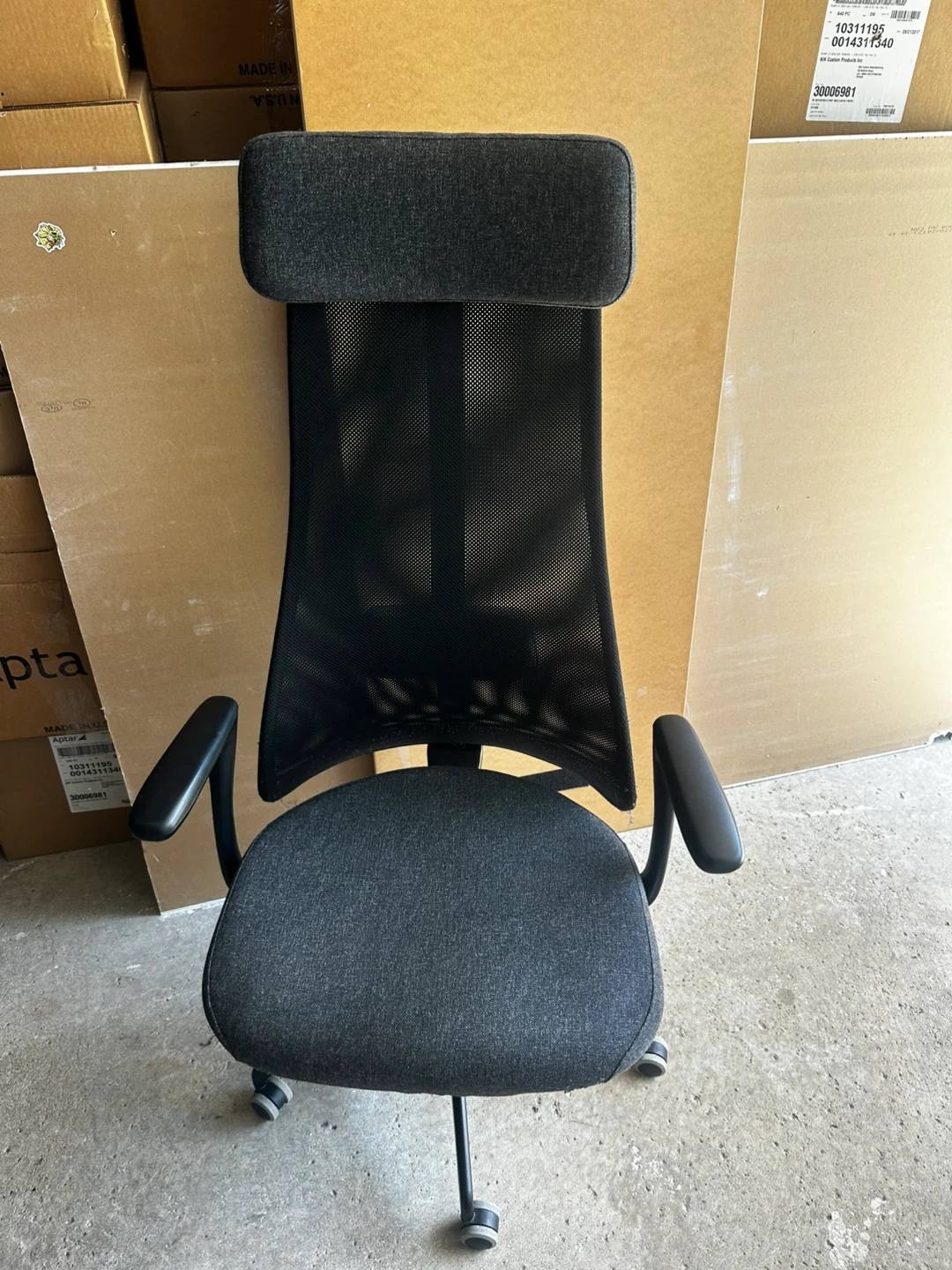 Ergonomic Mesh Office Chair - photo 2