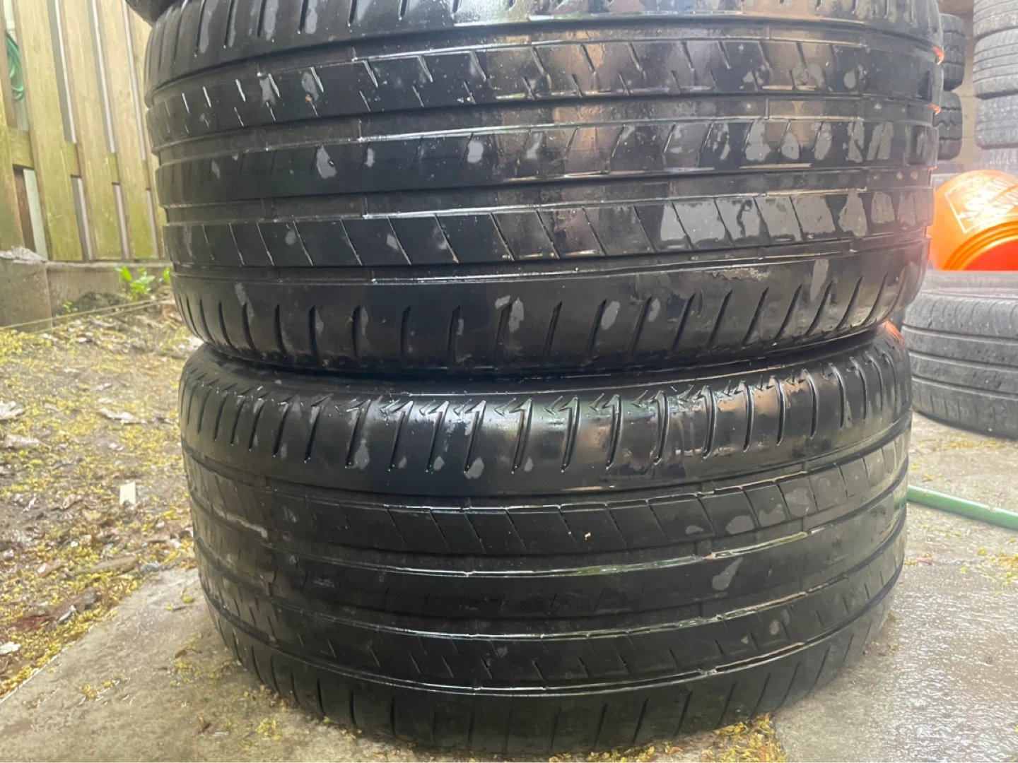 Staggered Bridgestone Alenza All Season Tires Set 21” - photo 2