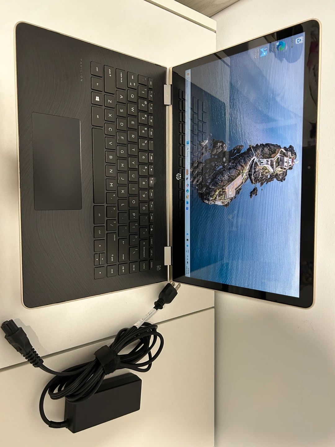 HP Pavilion x360 2-in-1 Laptop