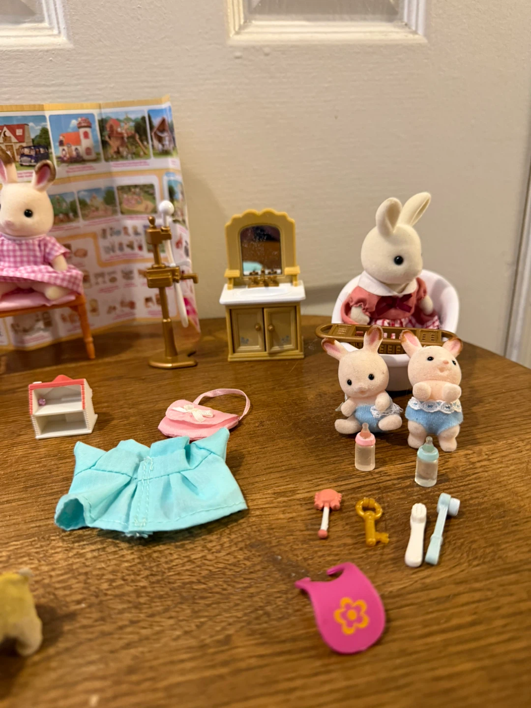 Calico Critters Figure Bundle - photo 4