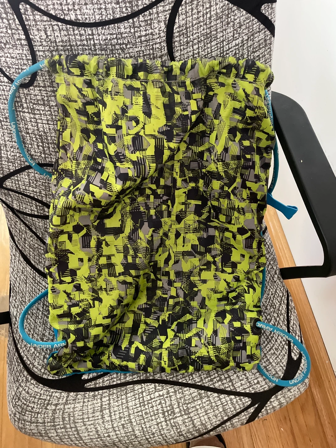 Under Armour Drawstring Backpack - photo 2