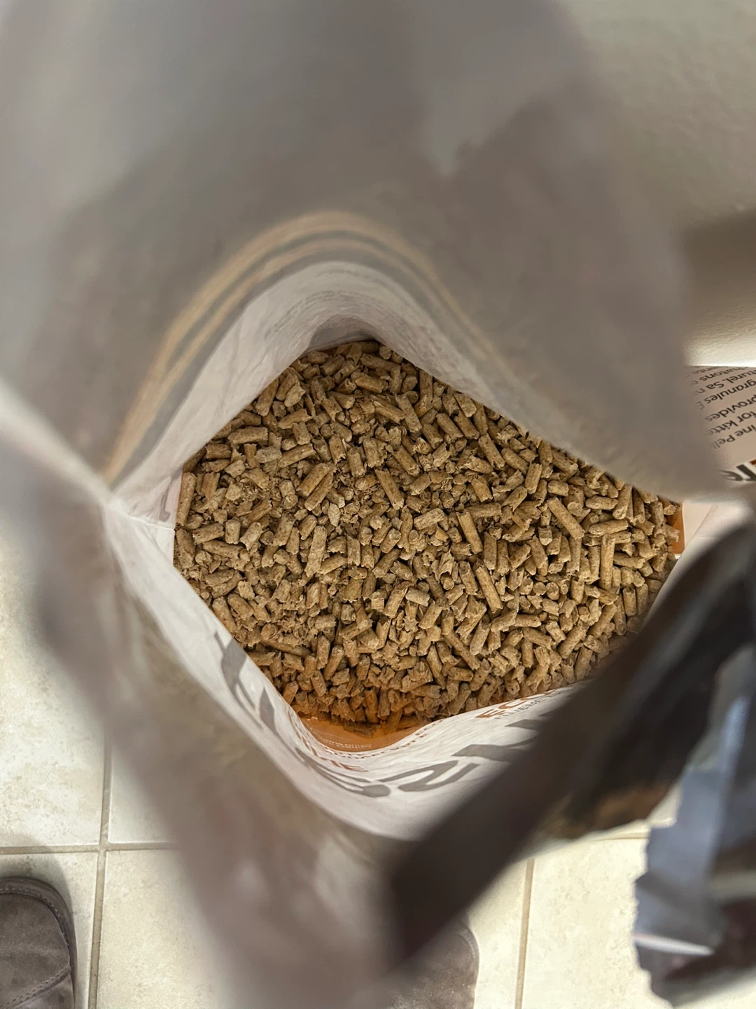 fresh4life Eco-Pine Pellet Cat Litter - 3/4 bag - photo 2