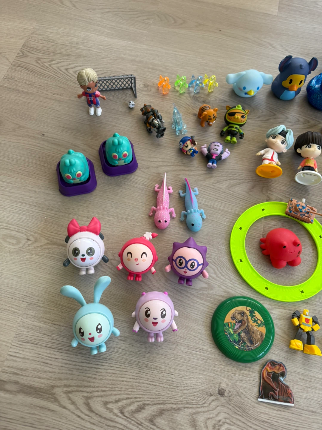 Great big lot of kids fun toys - photo 2