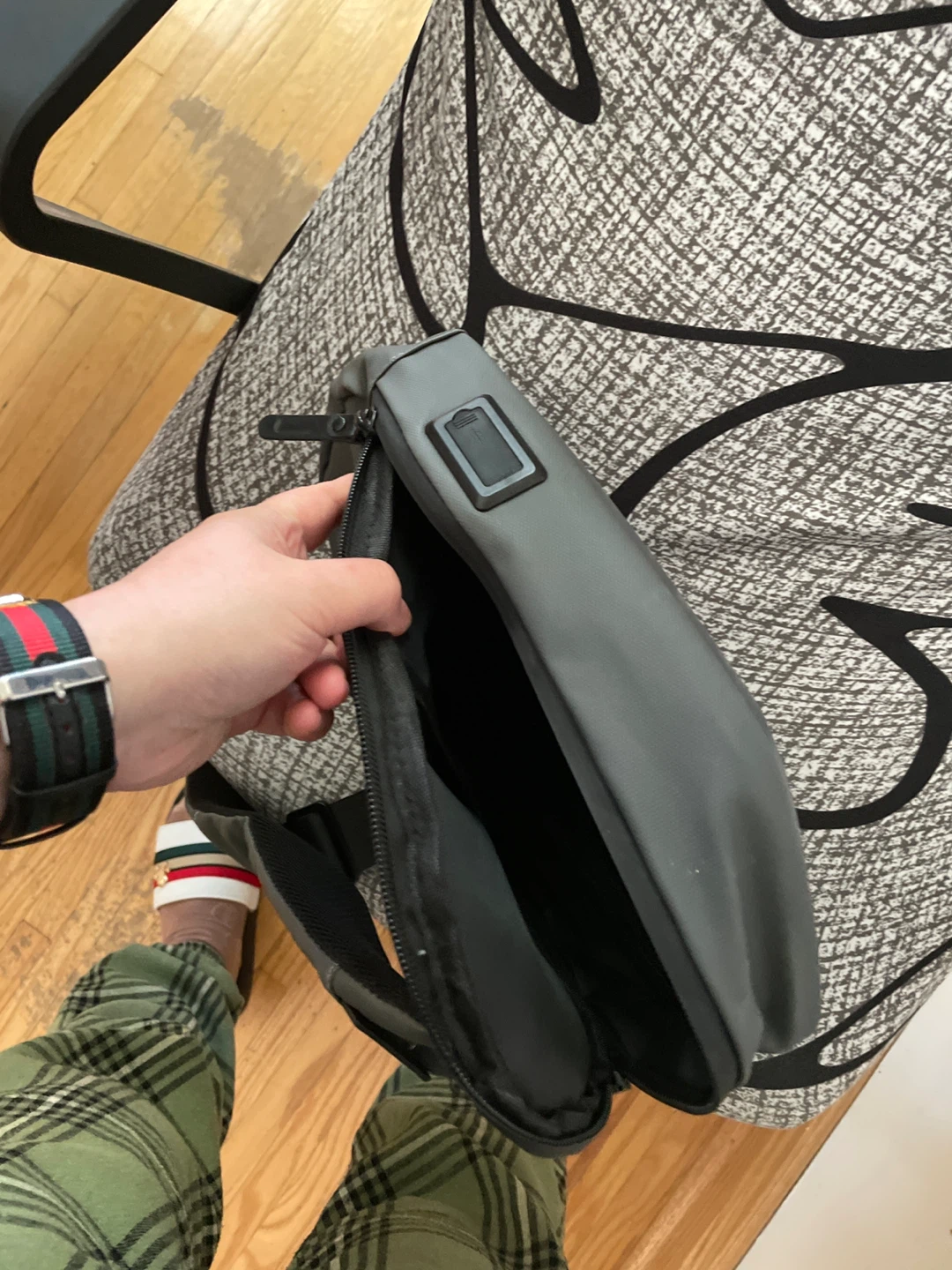 NEW Sling Bag with USB Charging Port - photo 3