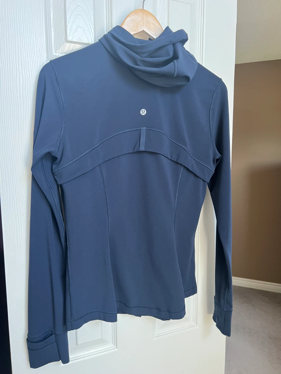 Lululemon Navy Blue Hooded Jacket Size 12 - photo 2