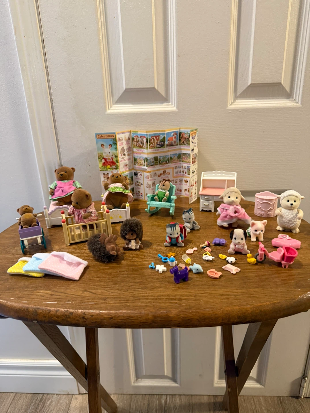 Bundle Calico Critters Toy Figures & Accessories Lot