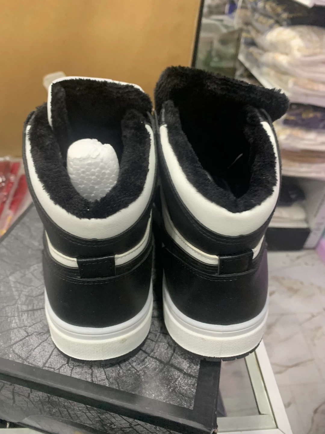 🚨🚨Fashion High-Top Sneakers - photo 4