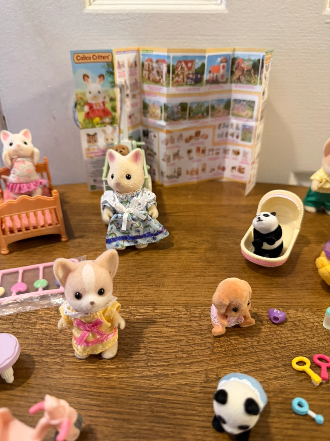 Bundle Calico Critters Figures & Accessories Lot - photo 2