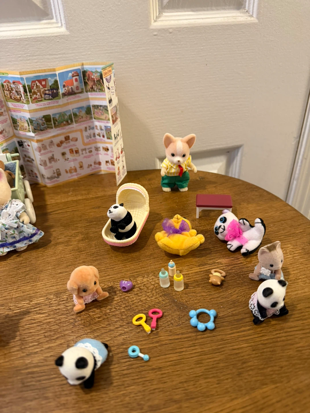 Bundle Calico Critters Figures & Accessories Lot - photo 4