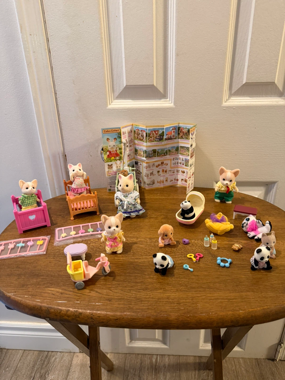 Bundle Calico Critters Figures & Accessories Lot