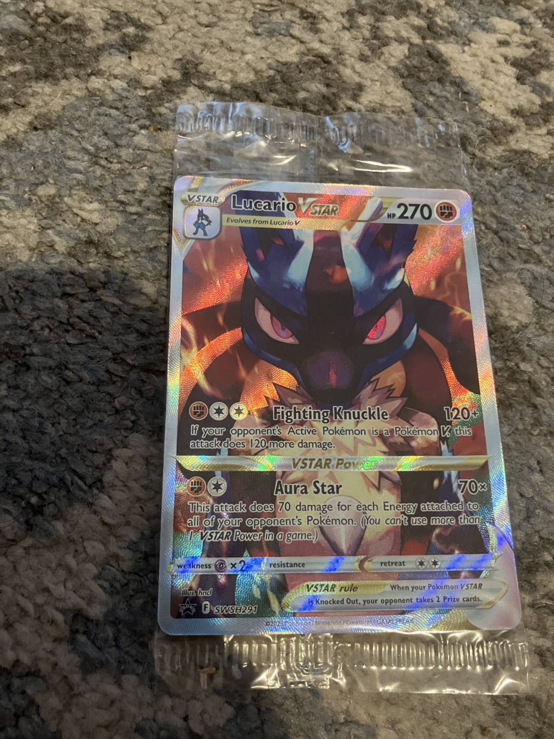 Lucario VSTAR SWSH291 NM SEALED