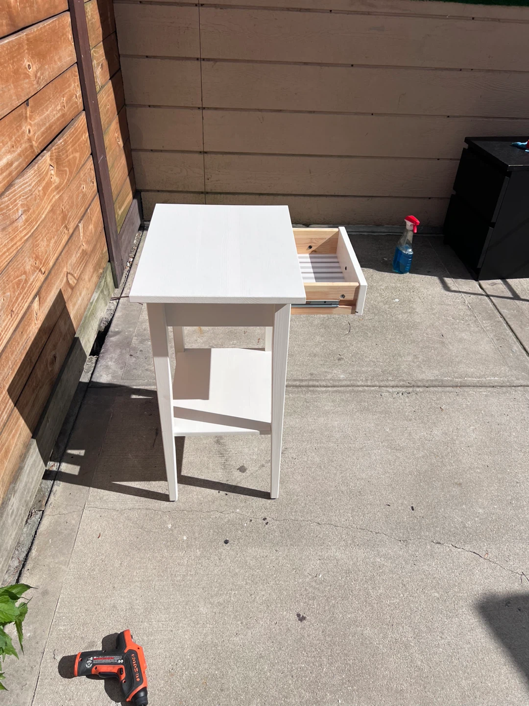 White End Table with Drawer