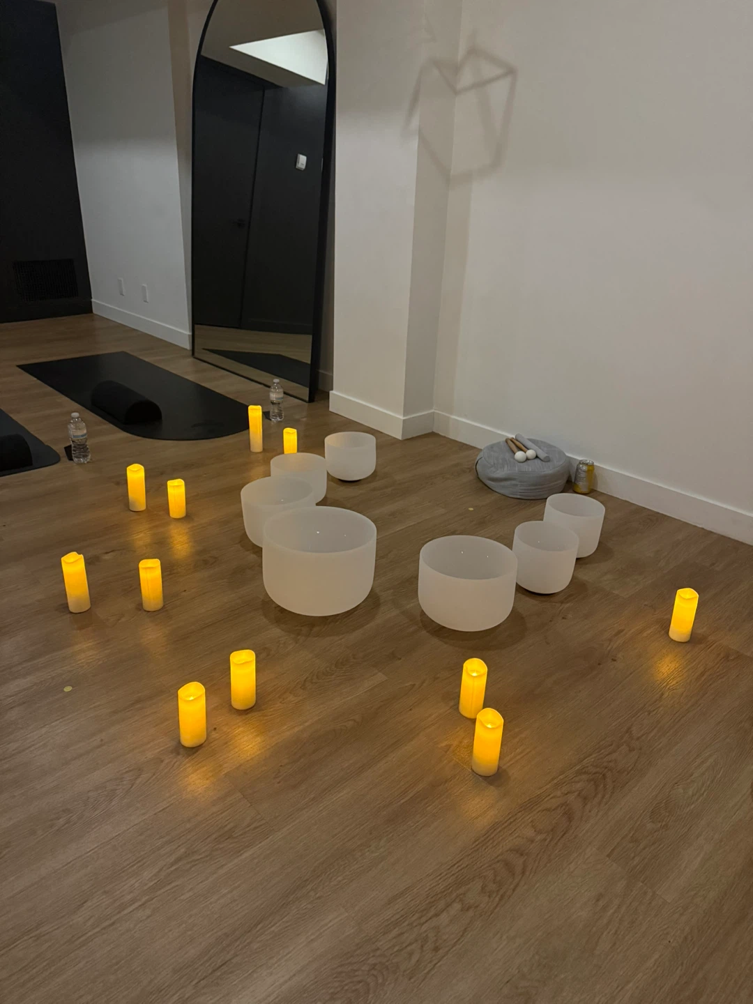 Set of Crystal Singing Bowls - photo 3