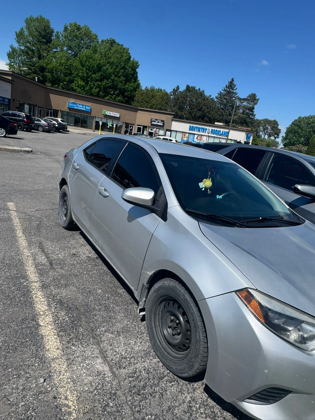 2015 Toyota Corolla LE Sedan