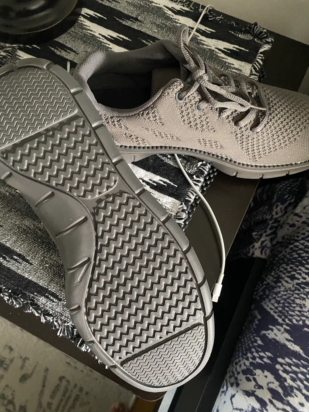 Grey Knit brand new shoes size 10 - photo 2