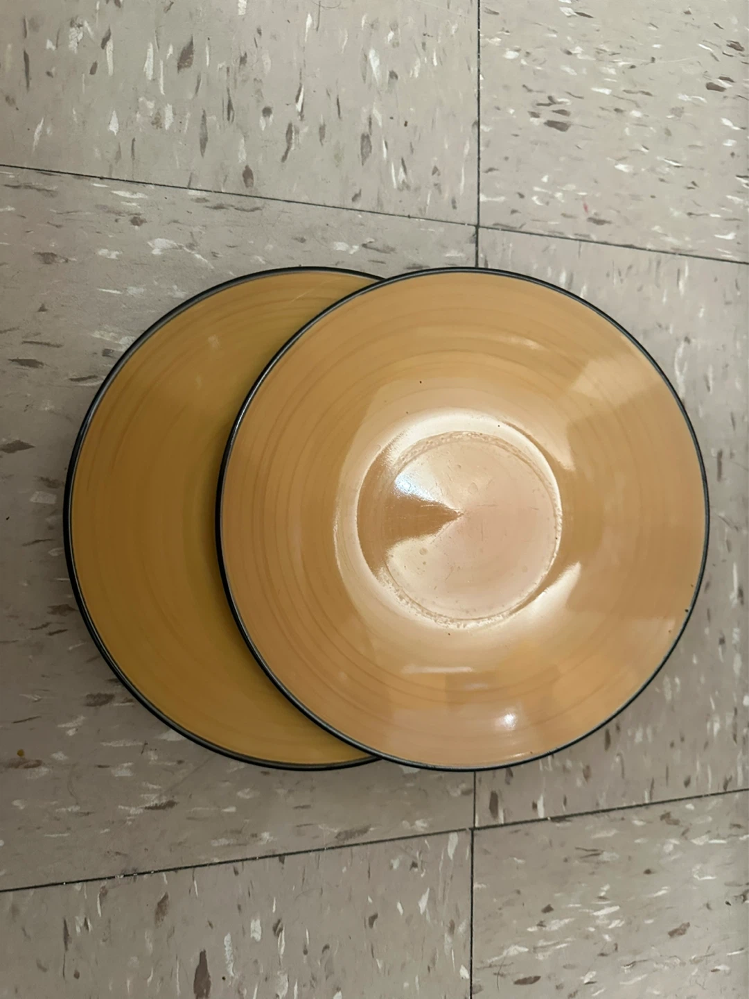 Set of 4 Yellow Plates