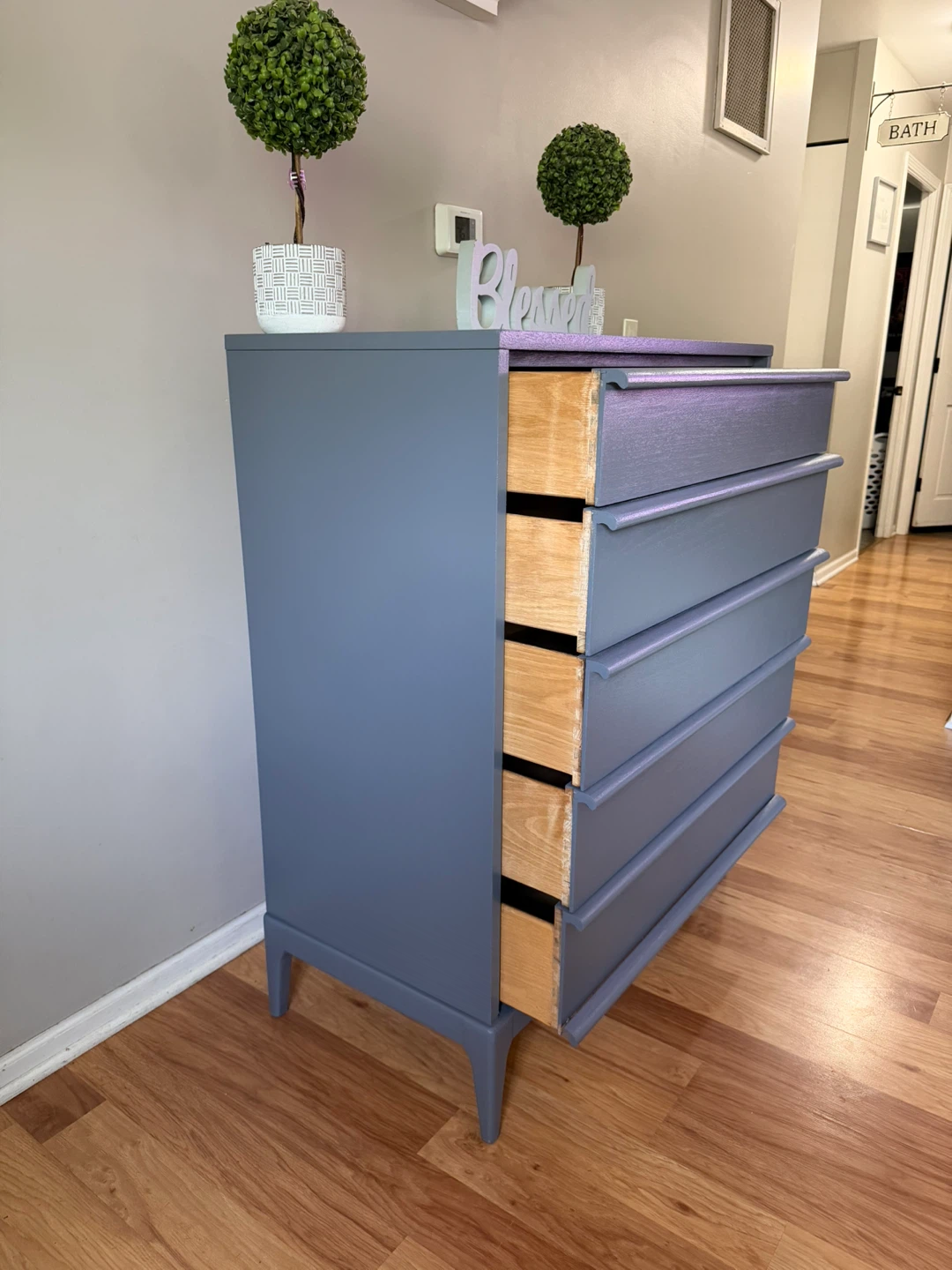 ✨🩶Beautiful solid MC dresser🩶✨ - photo 3