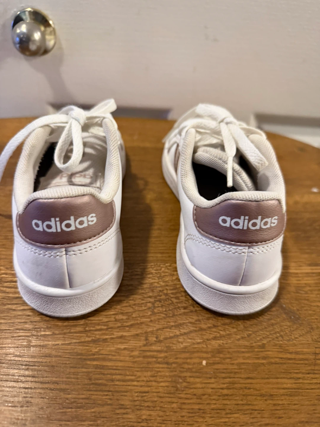 Adidas Grand Court Shoes White Rose Gold Size 11.5K - photo 4