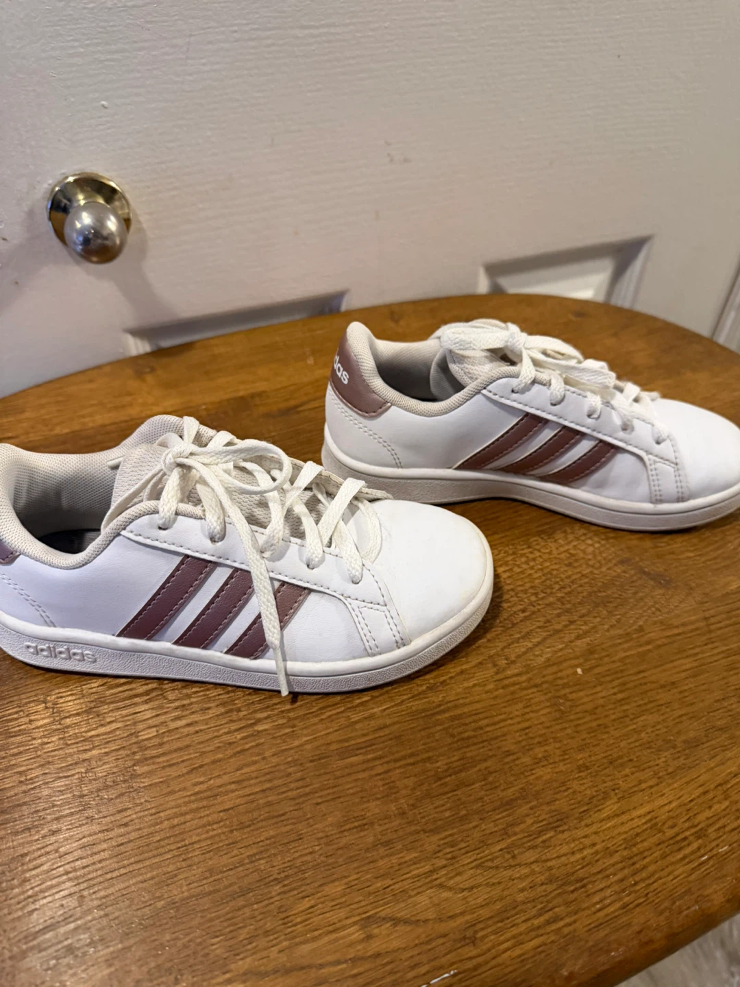 Adidas Grand Court Shoes White Rose Gold Size 11.5K - photo 2