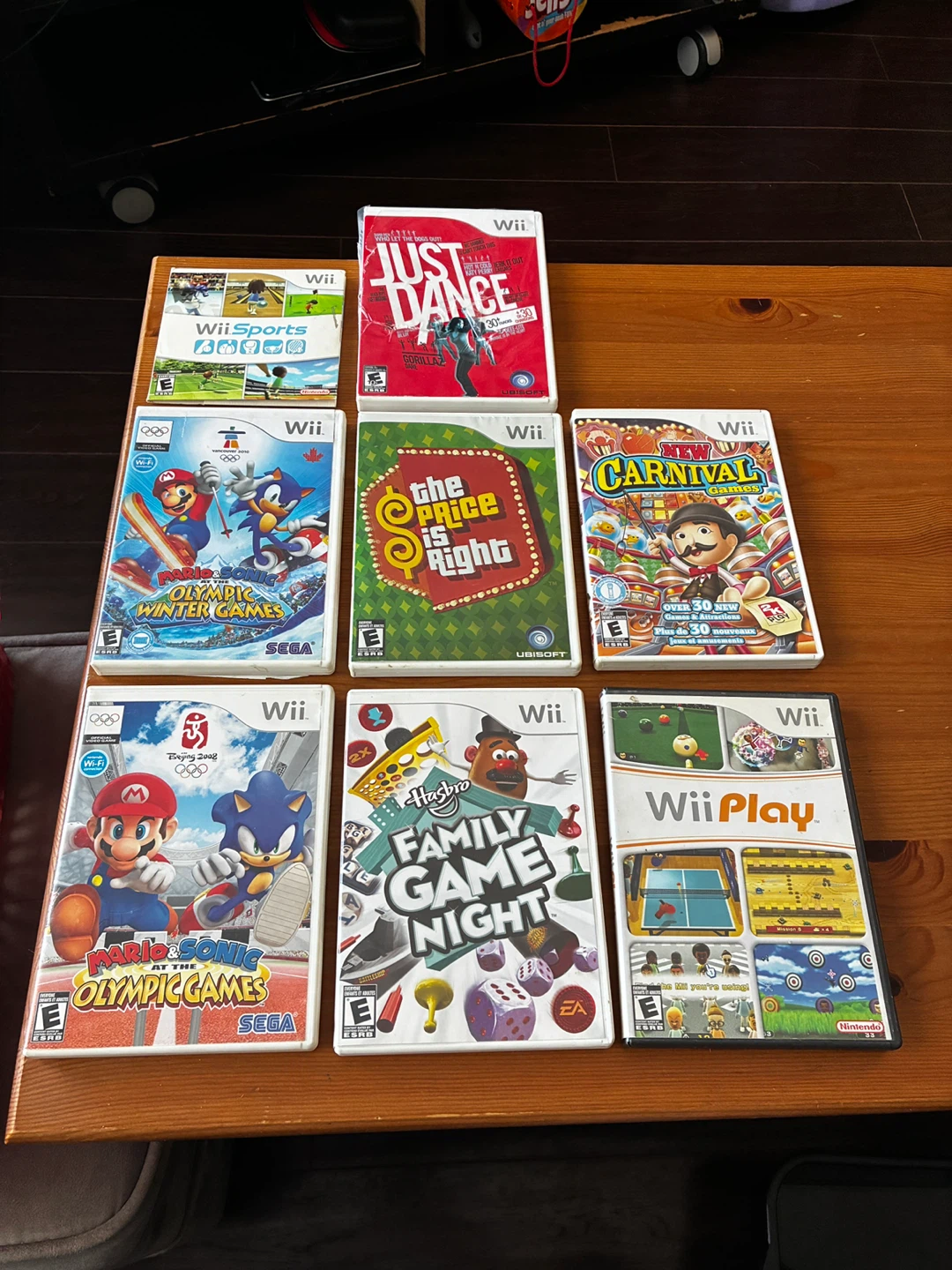 Nintendo Wii U Console with Games and Accessories - photo 4