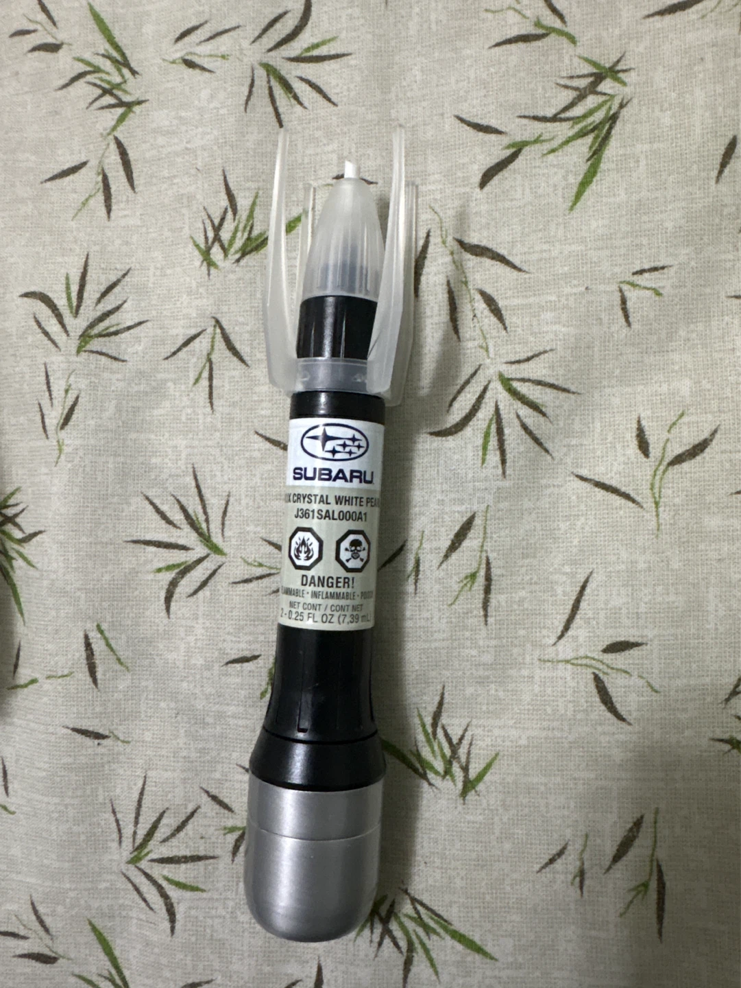 Subaru Touch-Up Paint Pen - Crystal White Pearl