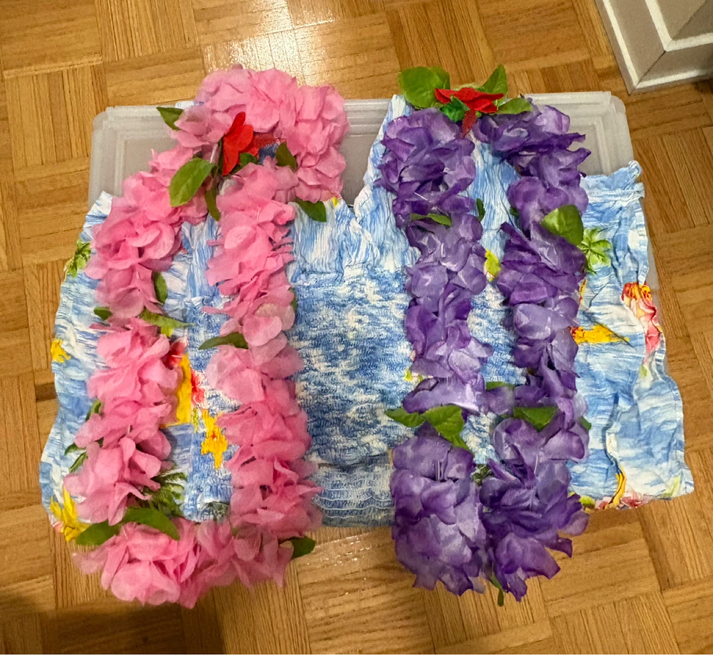Hawaiian Outfit with Flower Leis (Pink & Purple) - photo 2