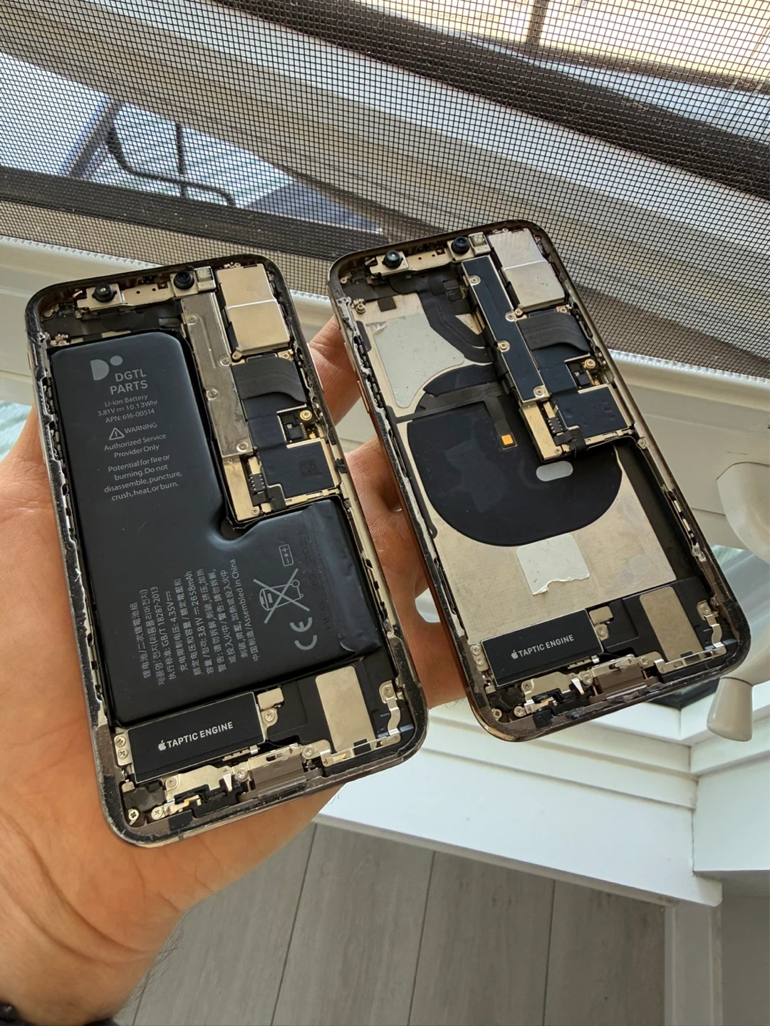Apple iPhone XS Gold parts - photo 2