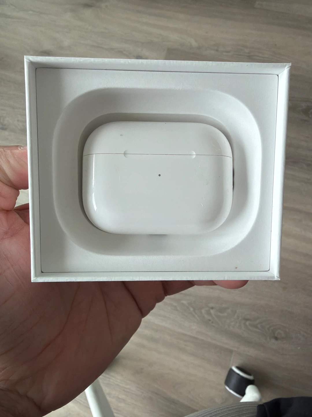 Apple AirPods Pro 2nd generation - photo 2