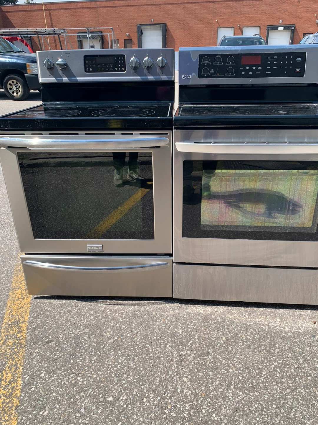 Stock Clearance 🔥 🔥 Glass stove only 325/-