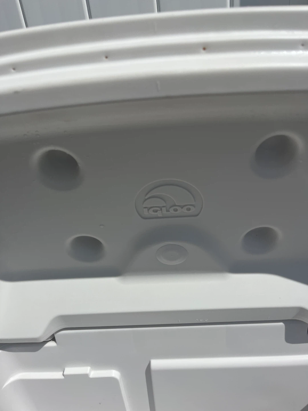 Igloo Maxcold Premium Wheeled Cooler - 58L Blue - photo 4