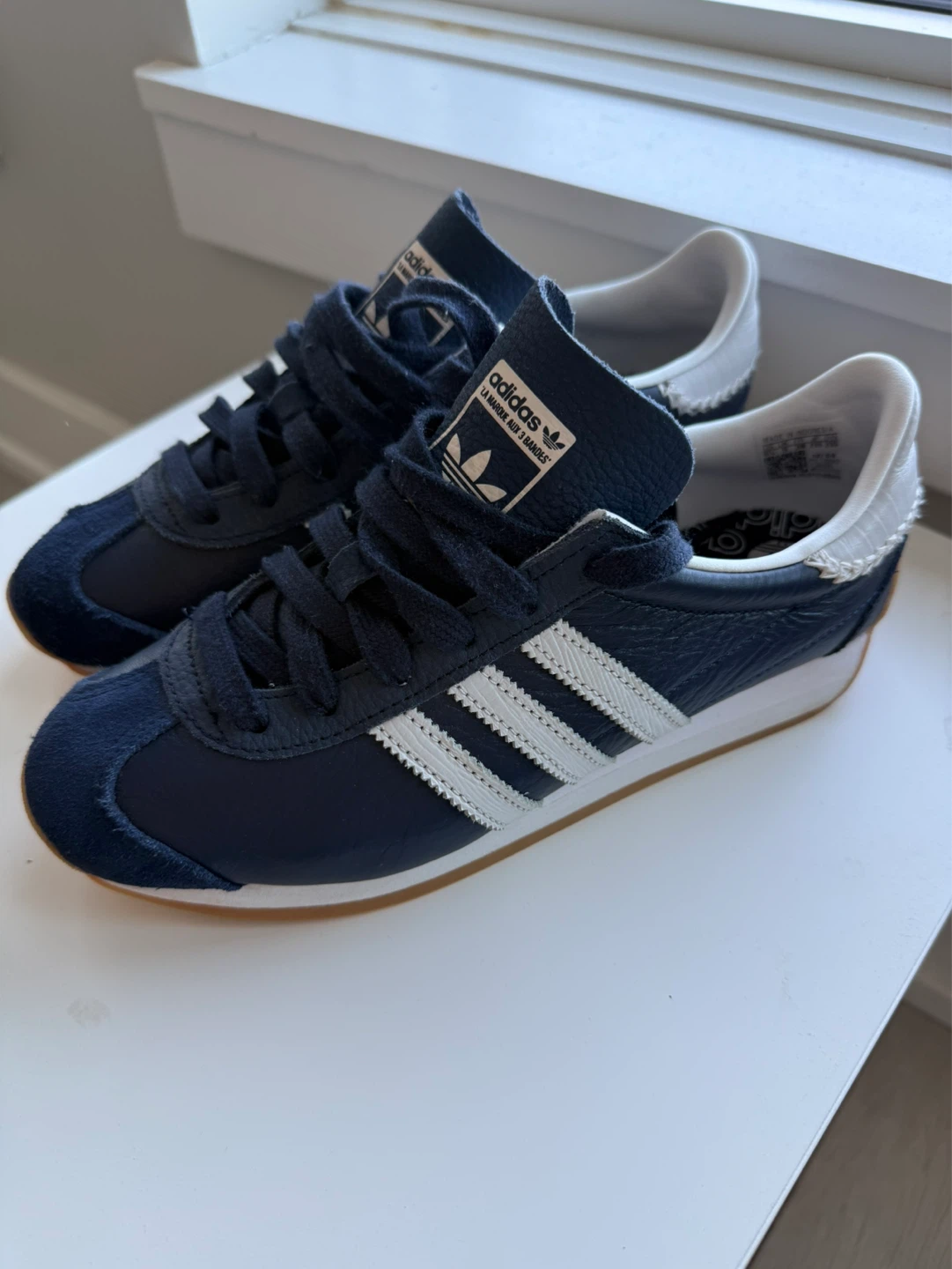 Adidas Navy Blue White Stripe Sneakers - photo 2