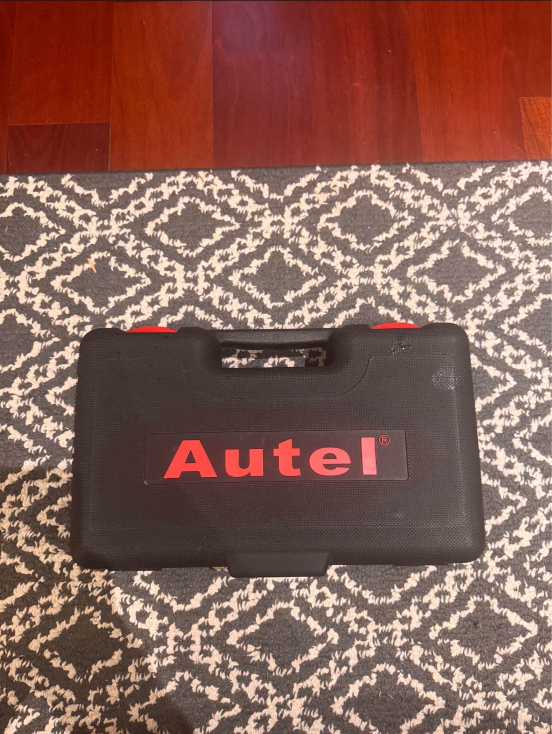 Autel MaxiTPMS TS401 Tire Pressure Monitoring System Tool