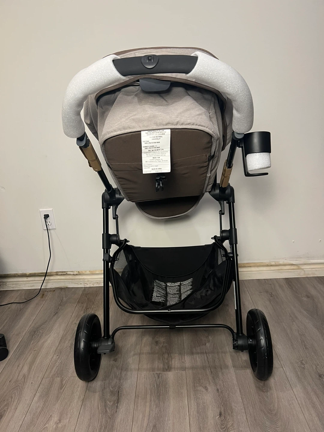 Evenflo Pivot Travel System Stroller and Car Seat - photo 4